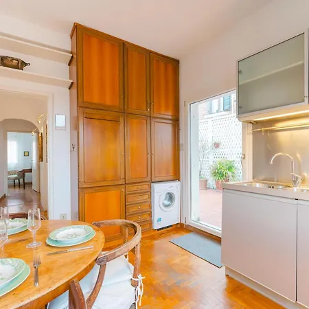 Terrace With Canal View - 5 Min From Accademia Bridge *