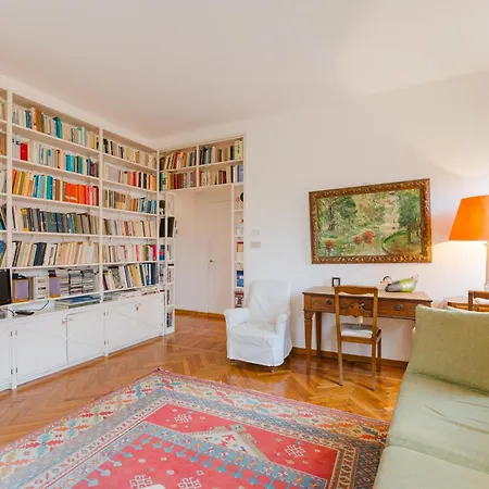 Terrace With Canal View - 5 Min From Accademia Bridge
